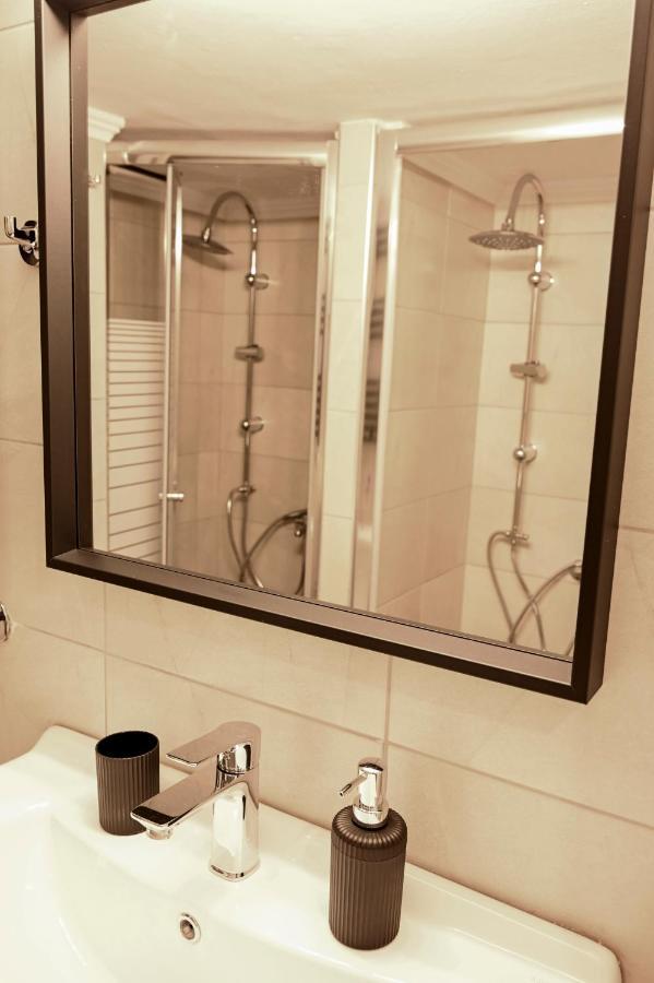 Thessaloniki Center Deluxe Apartment Eksteriør billede